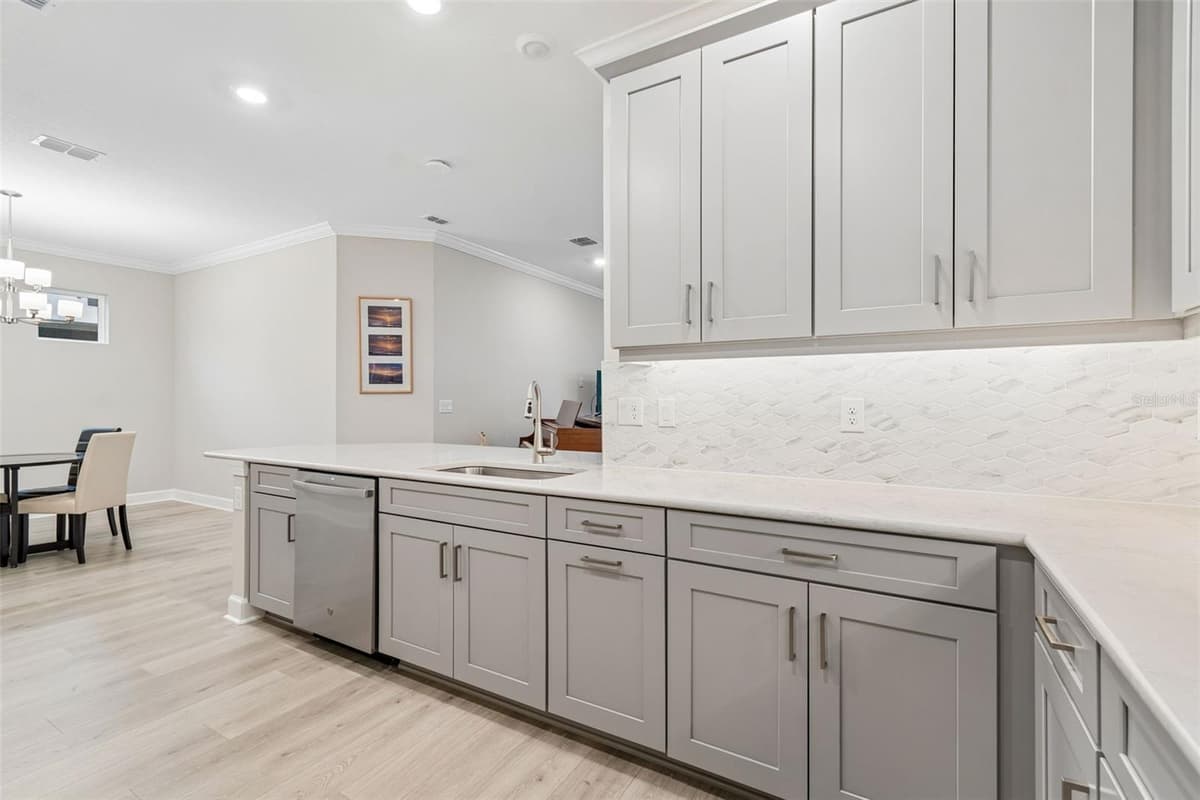 4618 ROSATTI ROAD — photo 13 of 100
