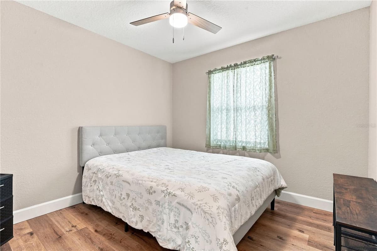 2120 TANGLEWOOD DRIVE — photo 24 of 43
