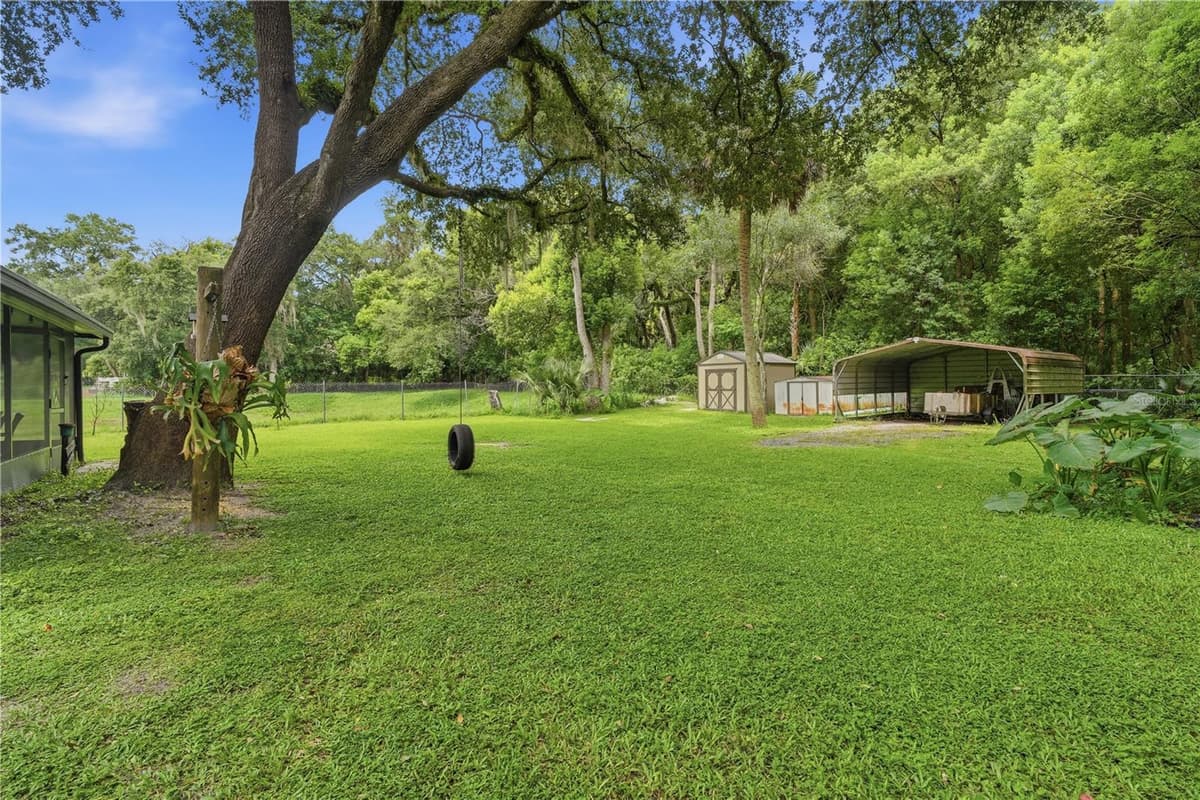 2120 TANGLEWOOD DRIVE — photo 38 of 43