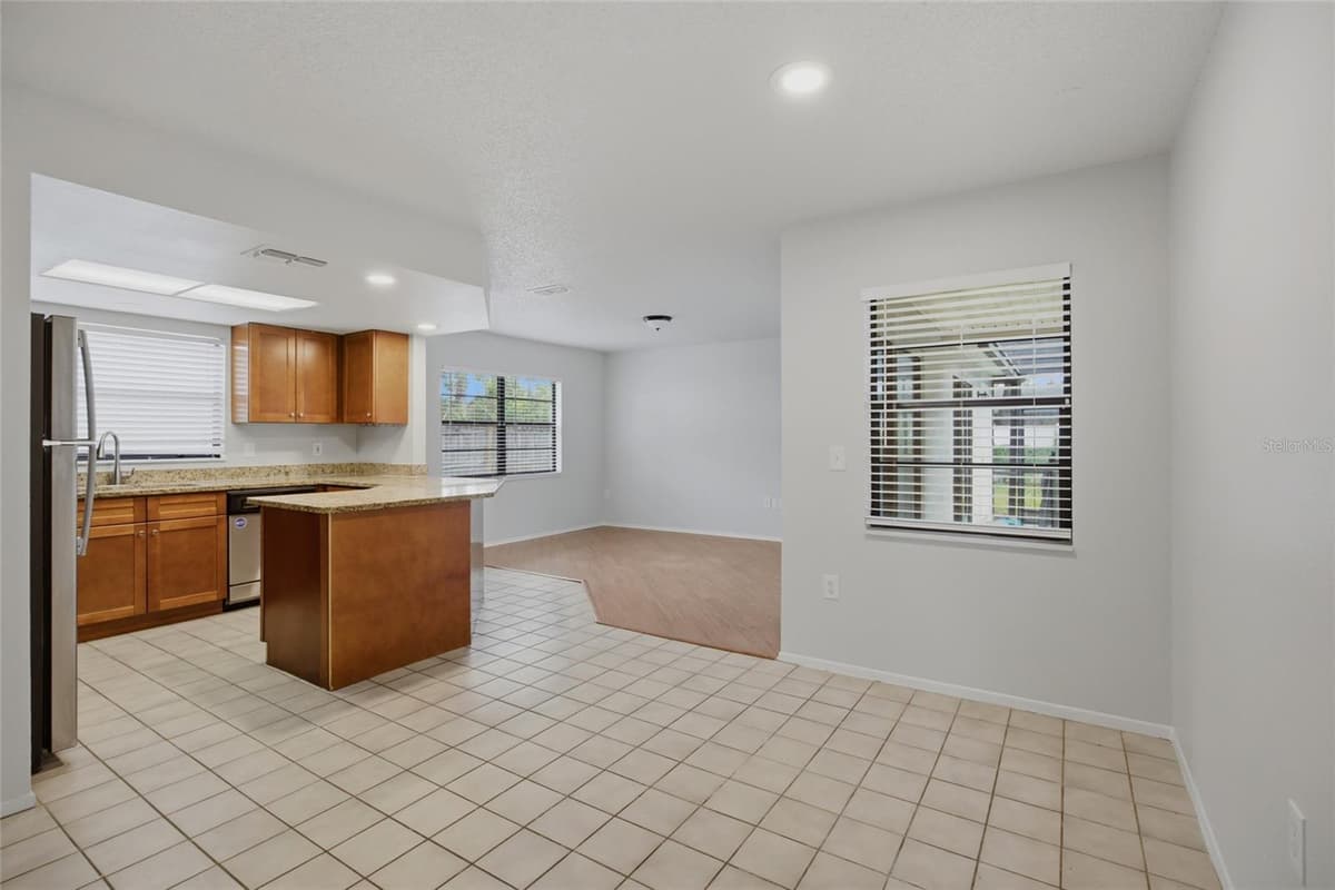 8373 CAMPHOR DRIVE — photo 9 of 28