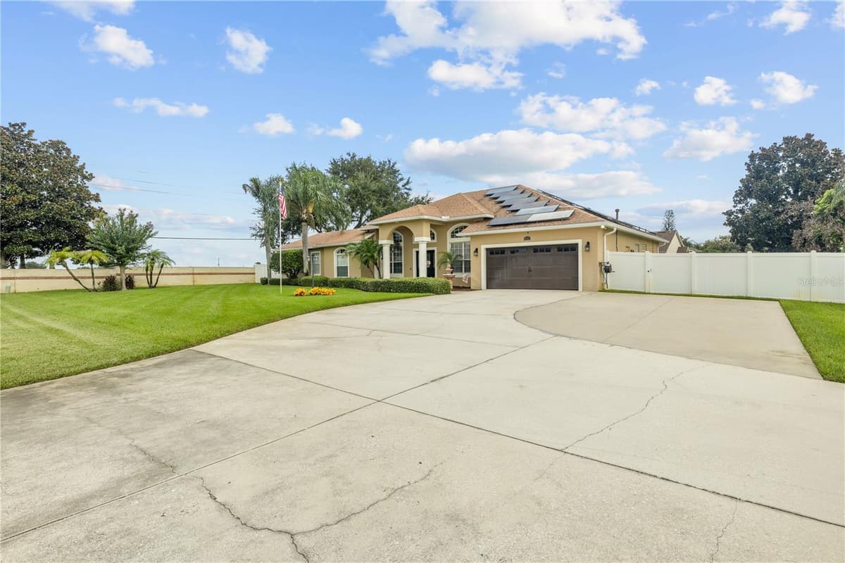 651 HART LAKE DRIVE — photo 60 of 72