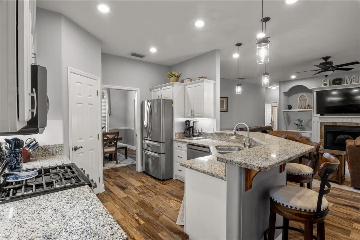 651 HART LAKE DRIVE — photo 3 of 72