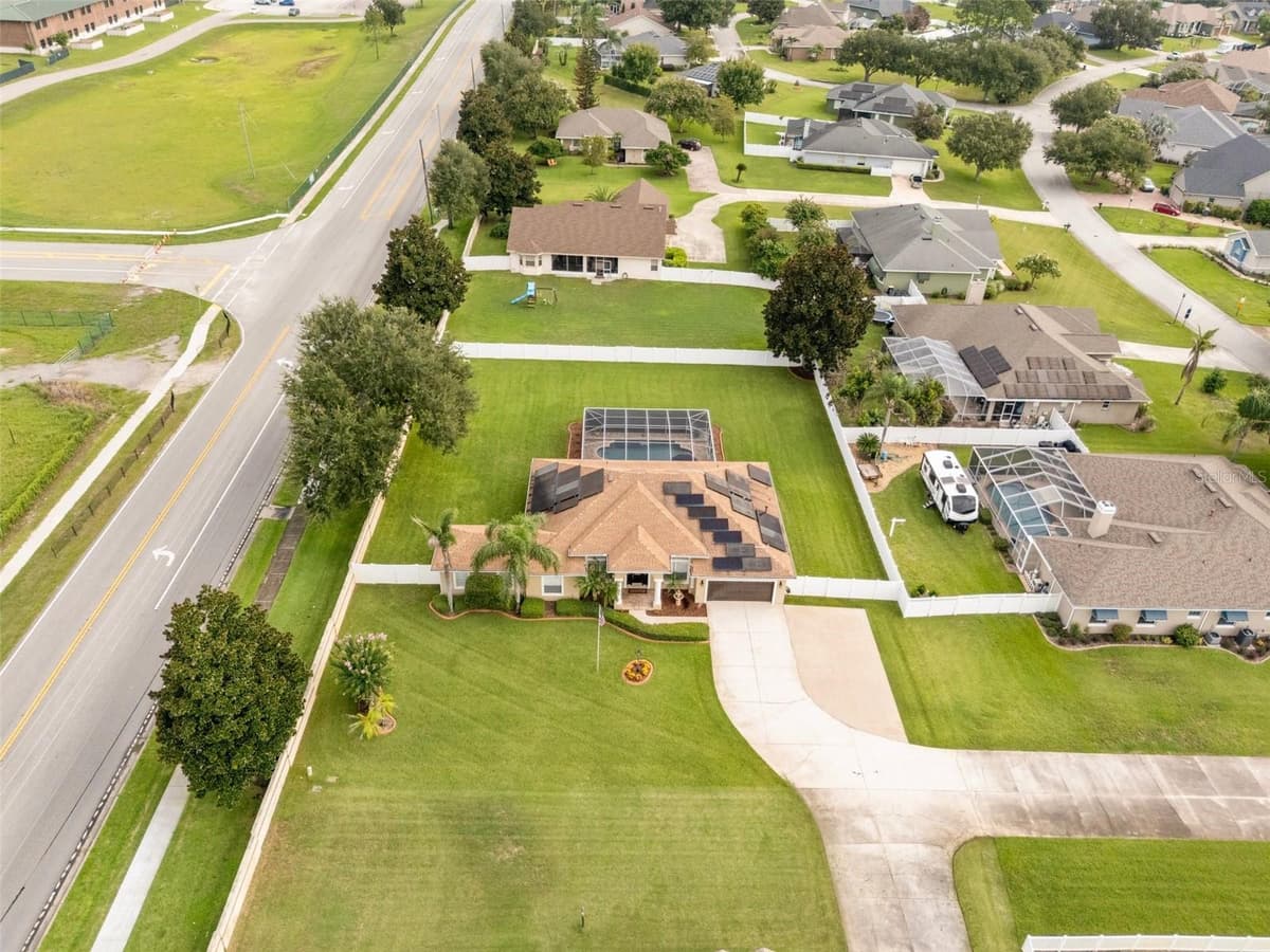 651 HART LAKE DRIVE — photo 61 of 72