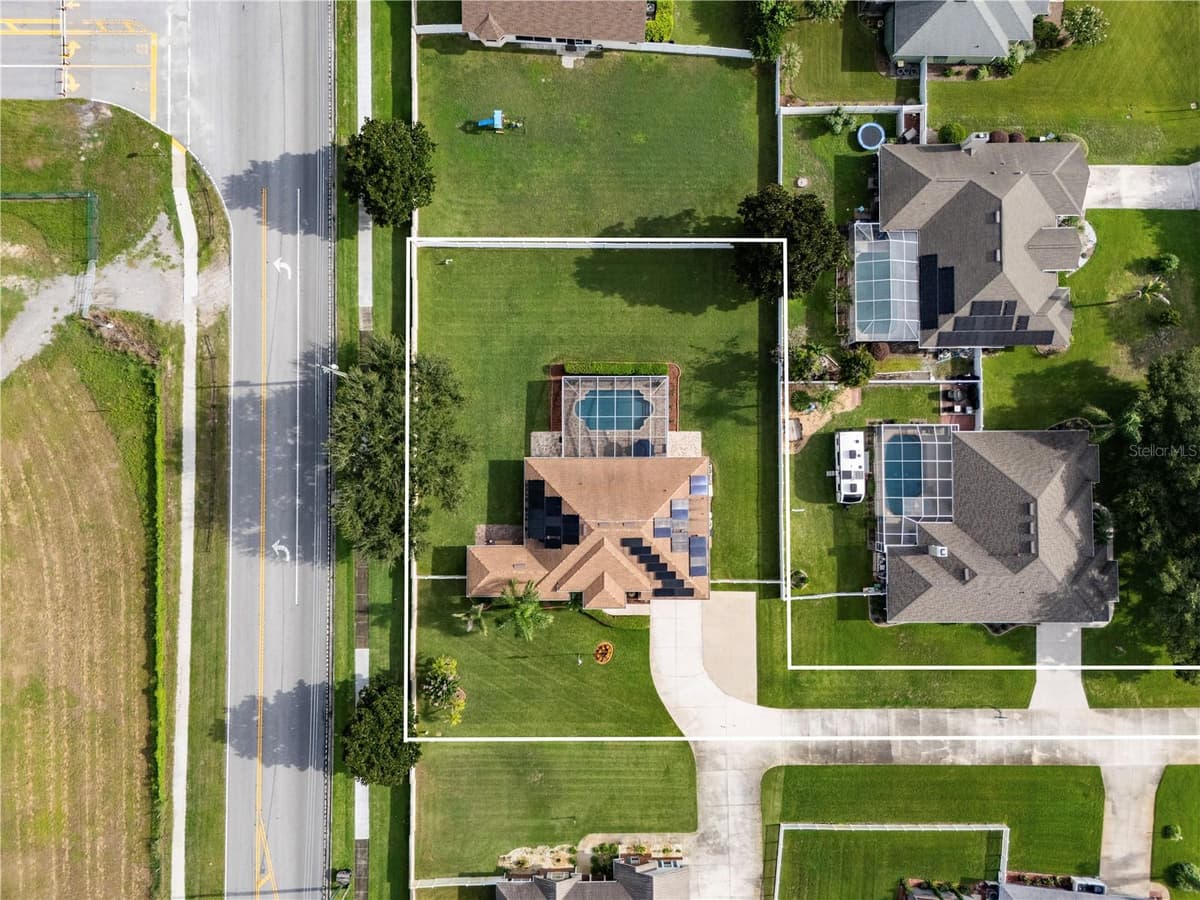 651 HART LAKE DRIVE — photo 68 of 72