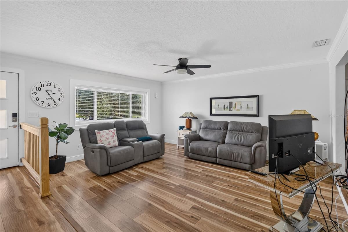 5316 HALYARD COURT — photo 5 of 28