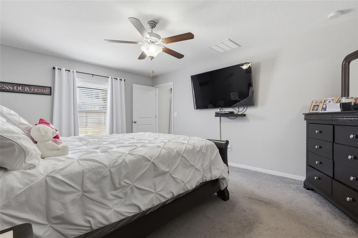 9626 SAGE CREEK DRIVE — photo 17 of 36
