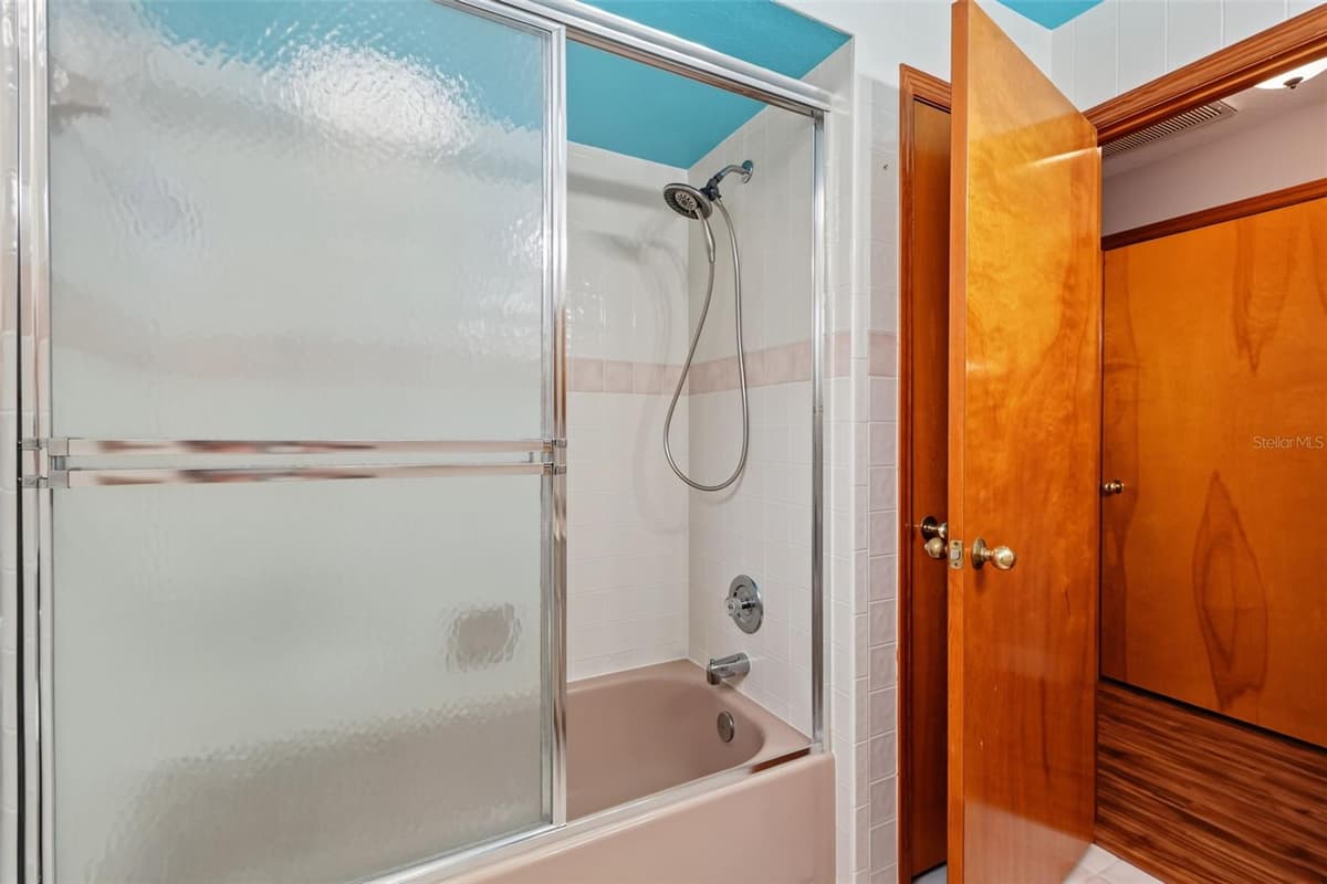 4607 SAWGRASS BOULEVARD — photo 33 of 66