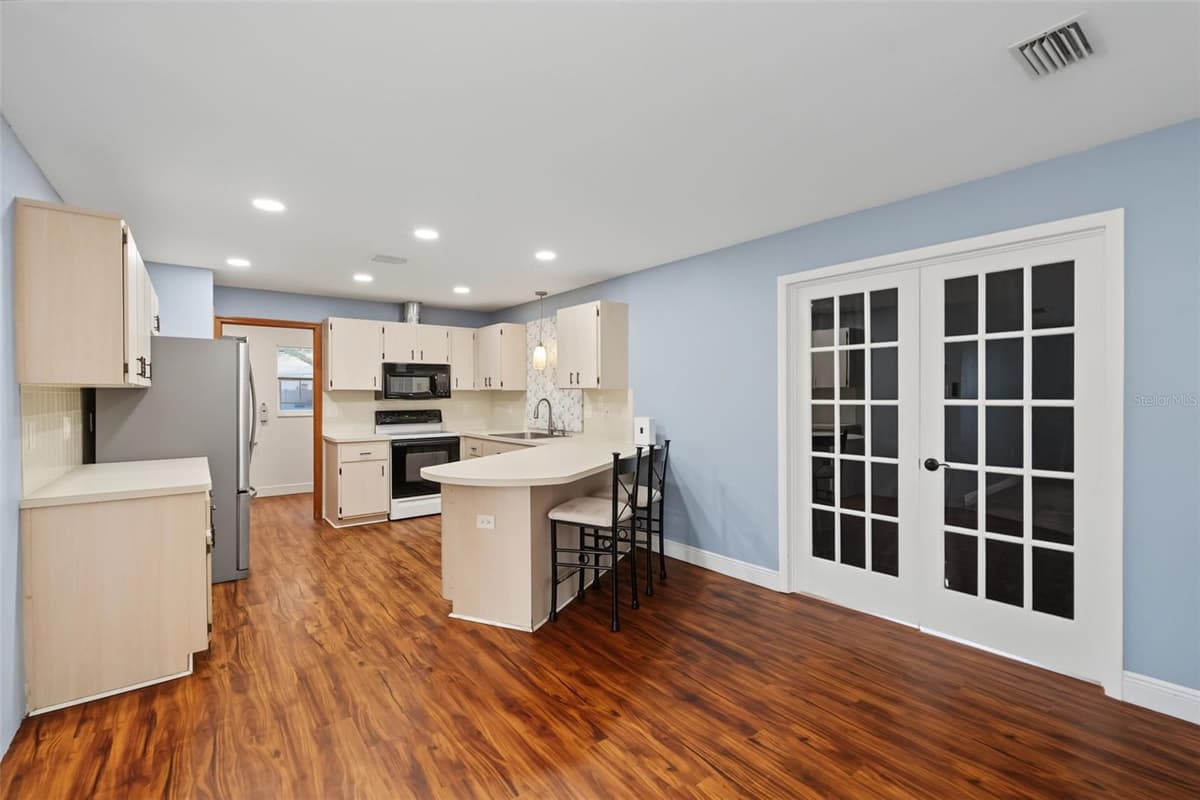 4607 SAWGRASS BOULEVARD — photo 24 of 66