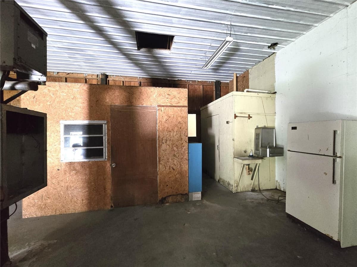 1214 JERRY SMITH ROAD — photo 46 of 50