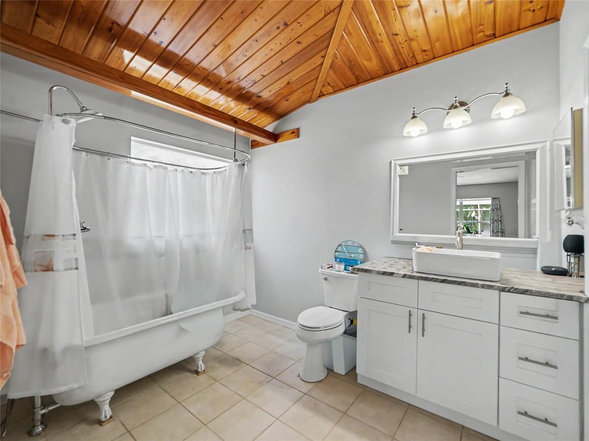 23513 BELLAIRE LOOP — photo 9 of 28