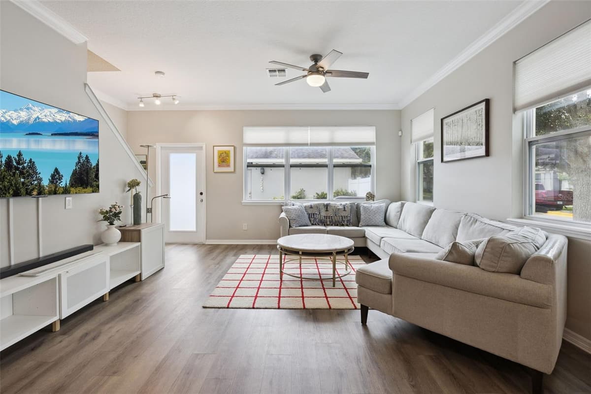12303 LANGSTAFF DRIVE — photo 4 of 45