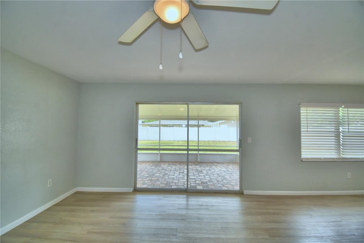 105 BYRON PLACE — photo 13 of 59