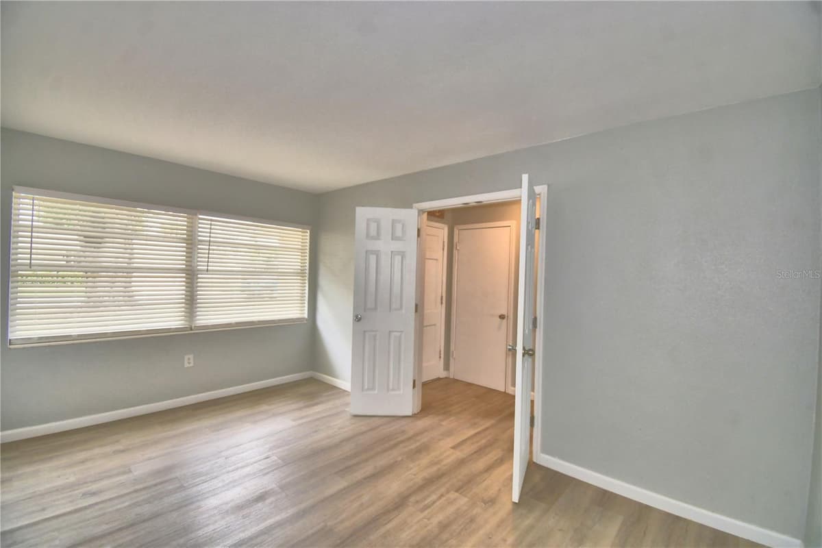 105 BYRON PLACE — photo 44 of 59