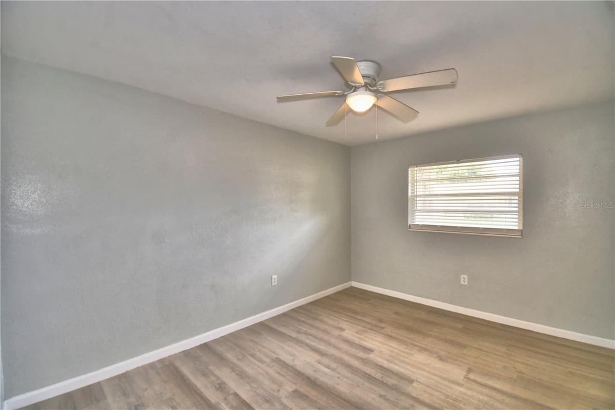 105 BYRON PLACE — photo 33 of 59