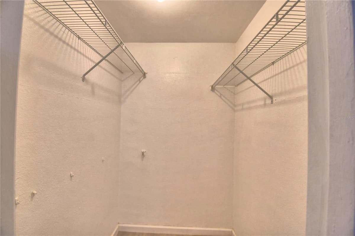 105 BYRON PLACE — photo 35 of 59