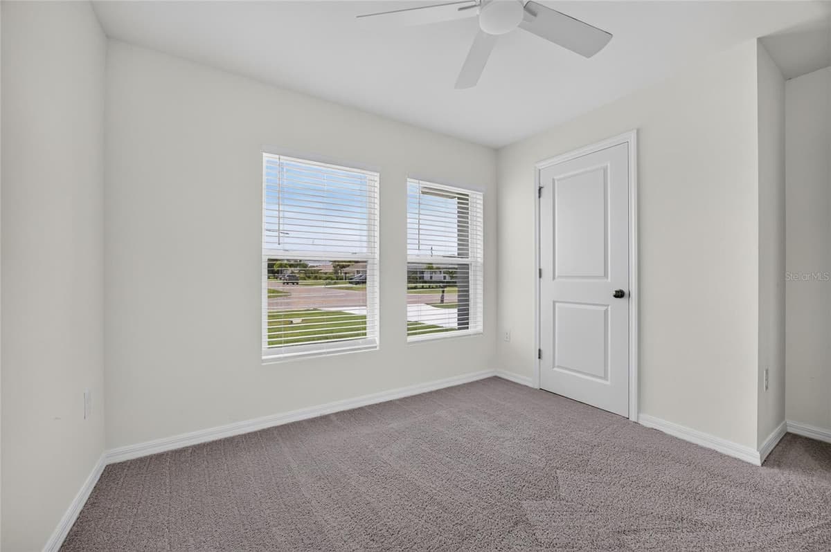 25138 ALICANTE DRIVE — photo 19 of 41
