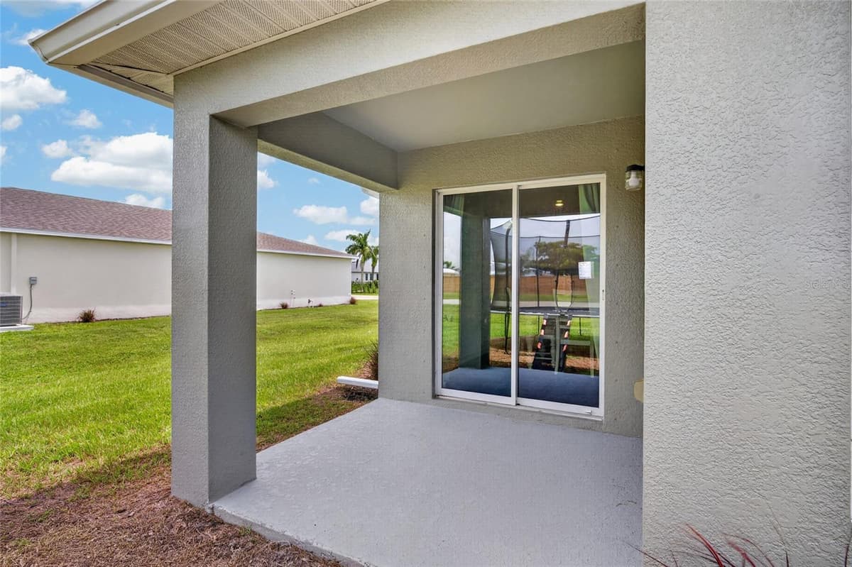 25138 ALICANTE DRIVE — photo 27 of 41