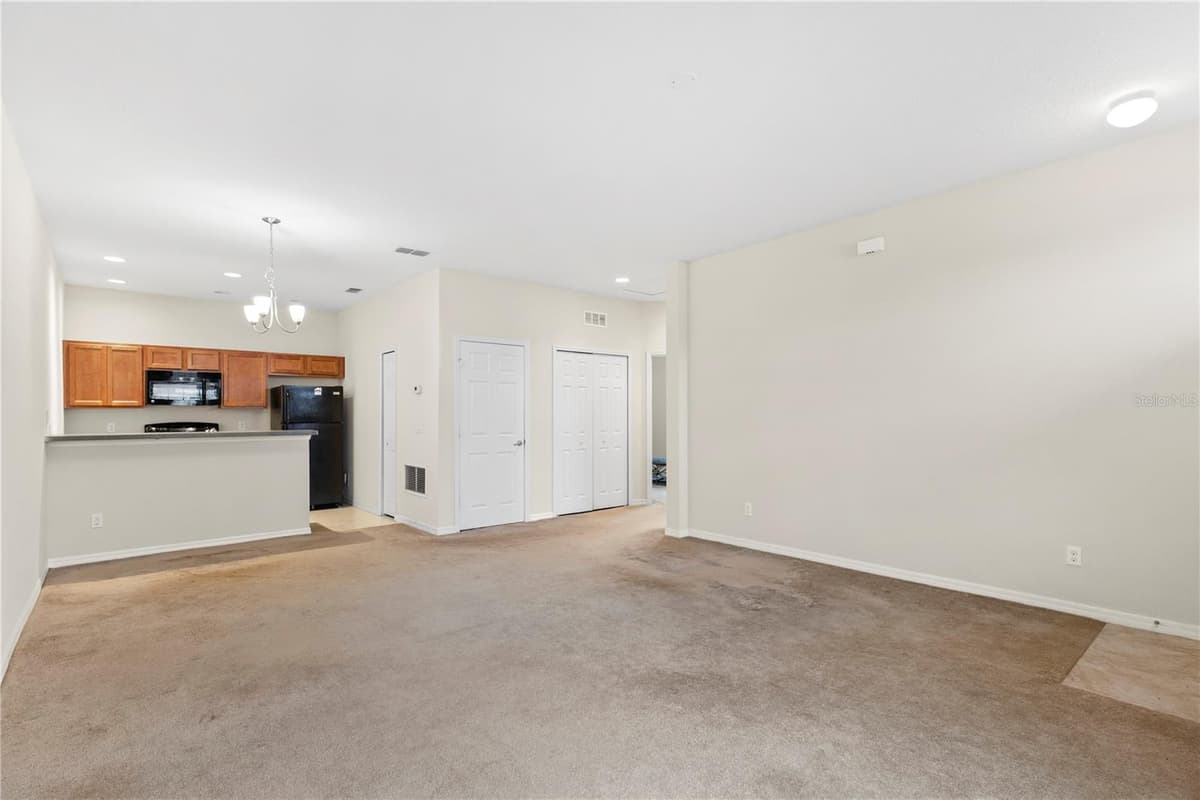 1814 CORIANDER DRIVE — photo 9 of 37