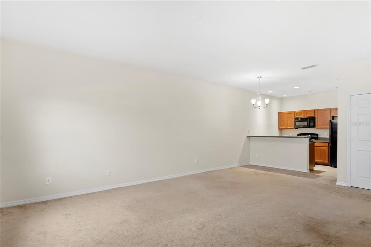 1814 CORIANDER DRIVE — photo 8 of 37