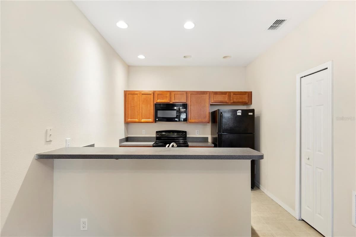 1814 CORIANDER DRIVE — photo 13 of 37