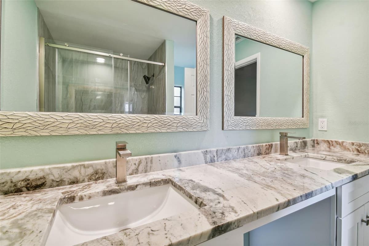 1010 RIFLECREST AVENUE — photo 28 of 40