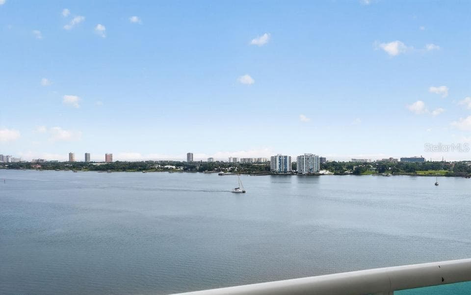 241 RIVERSIDE DRIVE — photo 32 of 52