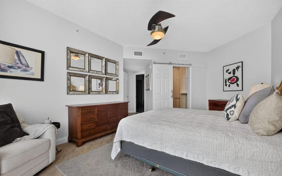 241 RIVERSIDE DRIVE — photo 19 of 52