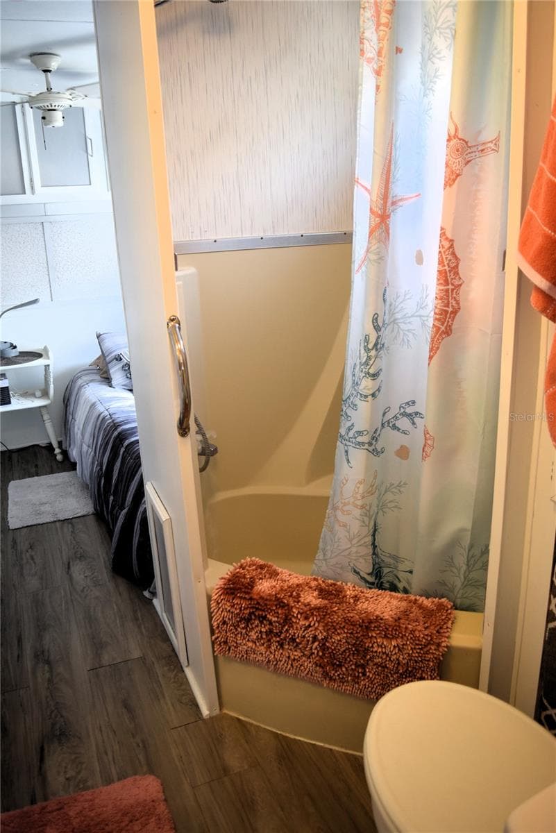 79 EAGLE POINT — photo 12 of 24