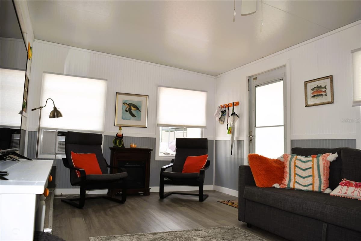 79 EAGLE POINT — photo 6 of 24