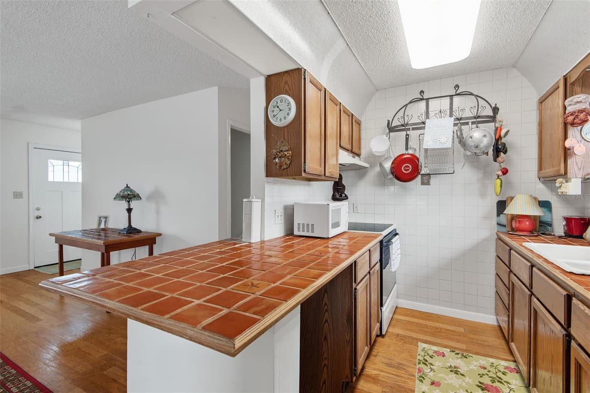 309 CYPRESS STREET — photo 9 of 80