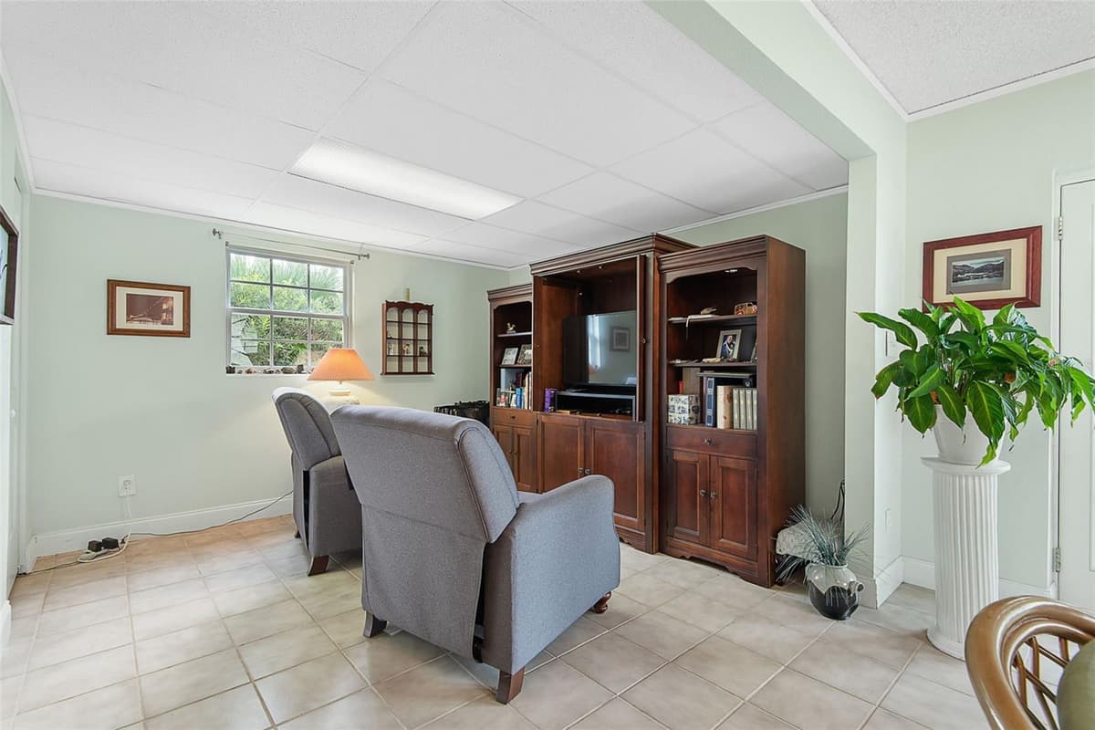 309 CYPRESS STREET — photo 31 of 80
