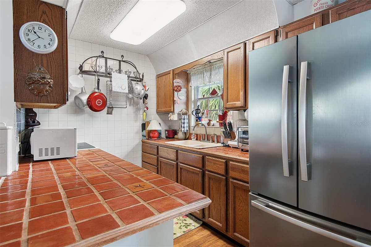 309 CYPRESS STREET — photo 7 of 80