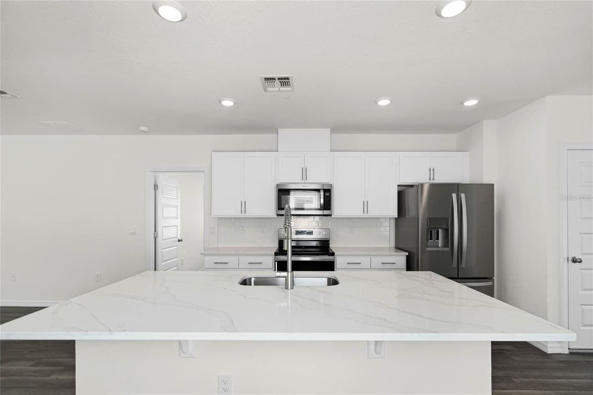 1746 HUMMINGBIRD ROAD — photo 6 of 28