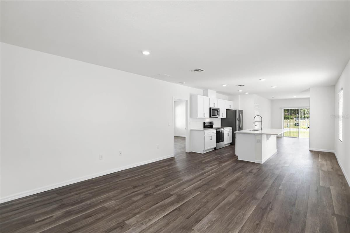 1746 HUMMINGBIRD ROAD — photo 2 of 28
