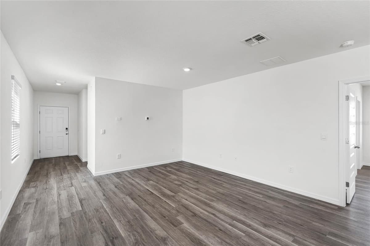 1746 HUMMINGBIRD ROAD — photo 3 of 28