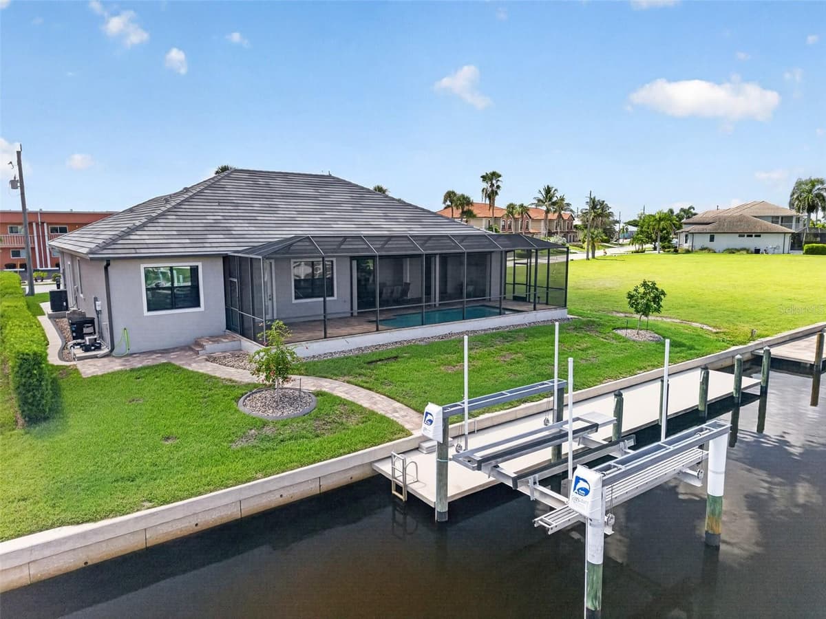 1340 MEDITERRANEAN DRIVE — photo 45 of 55