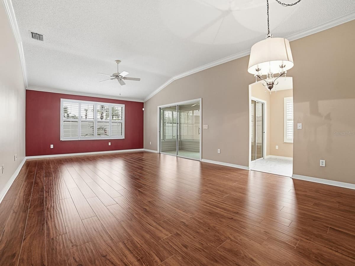 579 CHERAW PLACE — photo 3 of 45