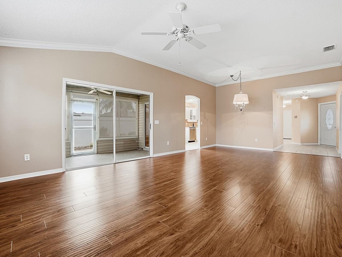 579 CHERAW PLACE — photo 5 of 45
