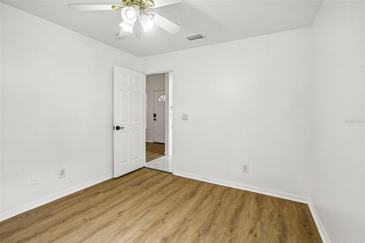1539 VALENCIA STREET — photo 26 of 32