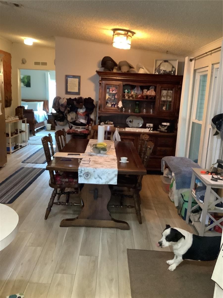 3845 CHAPLAIN ROAD — photo 8 of 13