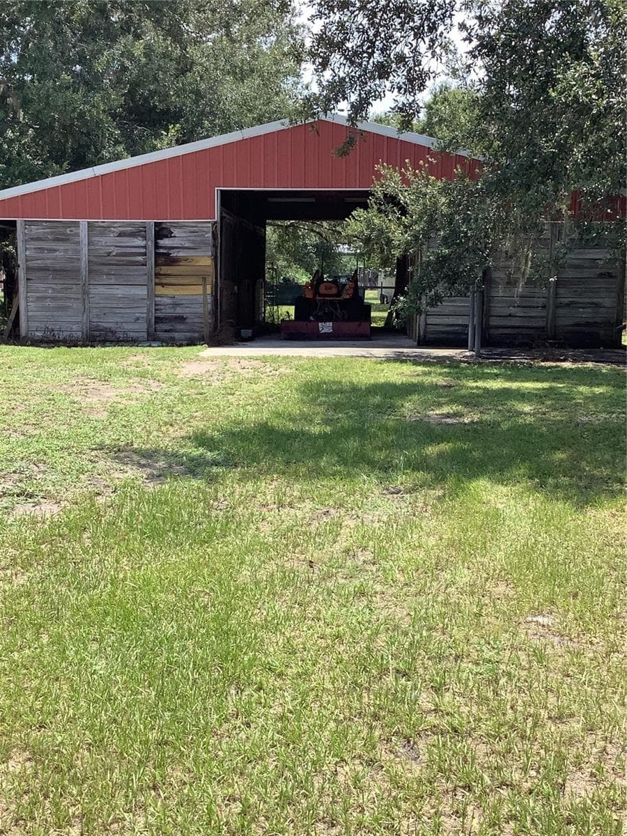 3845 CHAPLAIN ROAD — photo 4 of 13