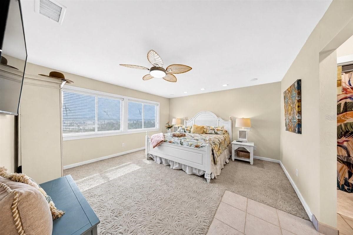 921 ATLANTIC AVENUE — photo 17 of 36