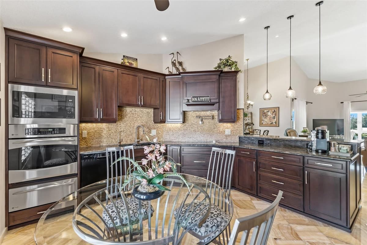 3587 INDIGO POND DRIVE — photo 7 of 33