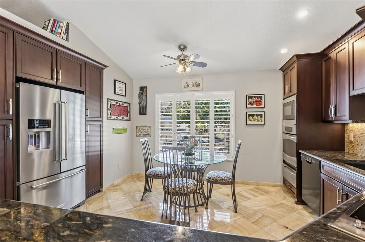 3587 INDIGO POND DRIVE — photo 8 of 33