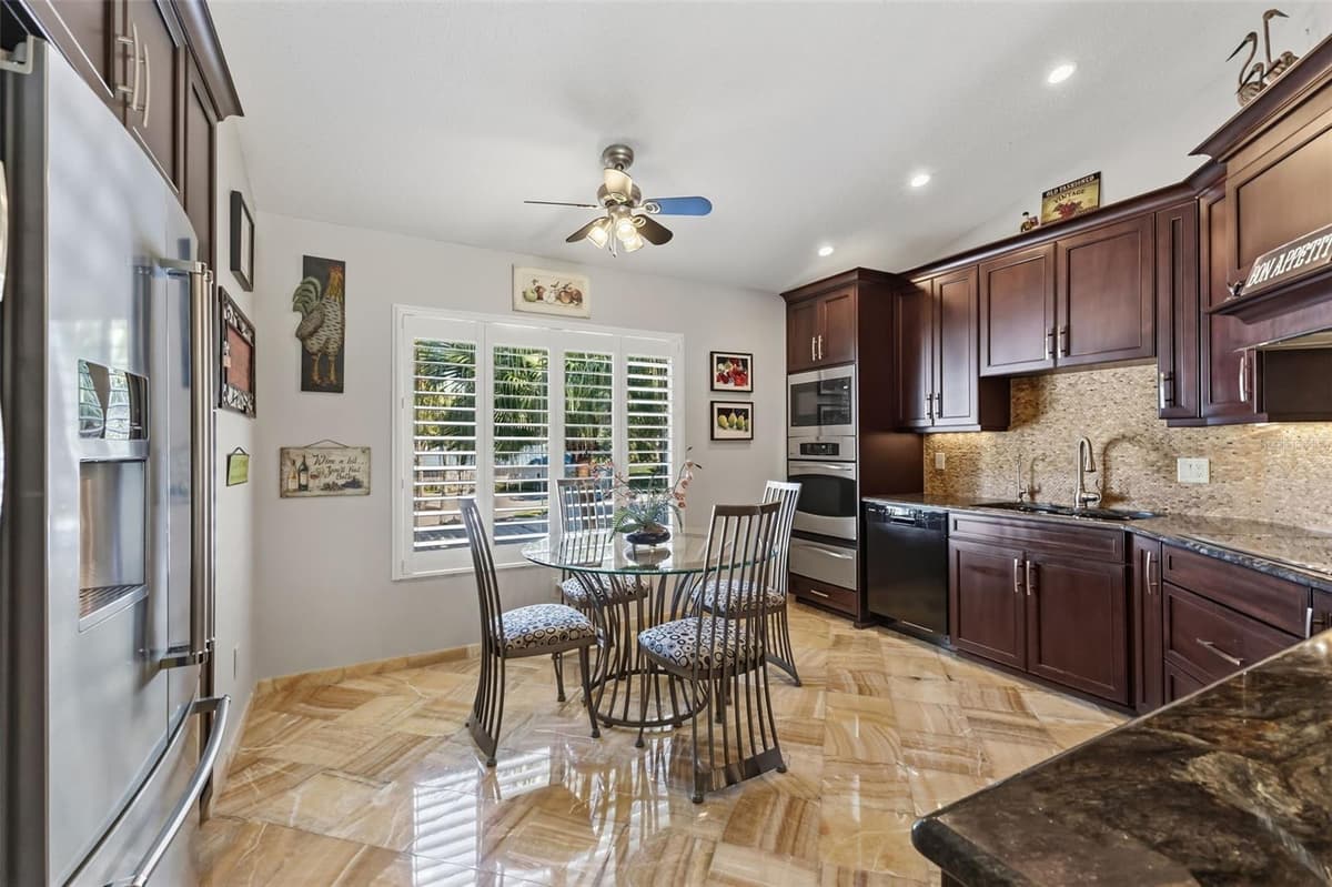3587 INDIGO POND DRIVE — photo 6 of 33