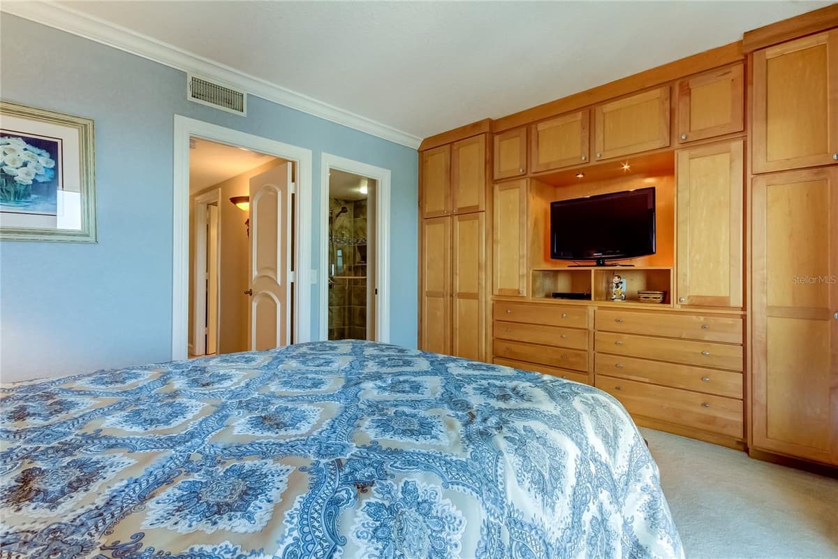 3820 GULF BOULEVARD — photo 30 of 71
