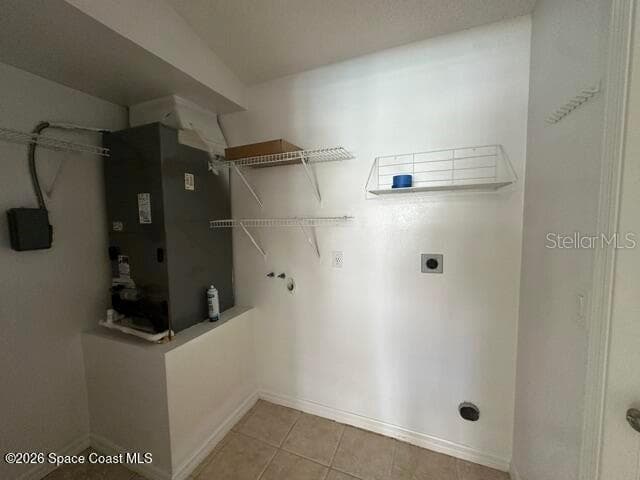 7423 BUMELIA DRIVE — photo 12 of 27