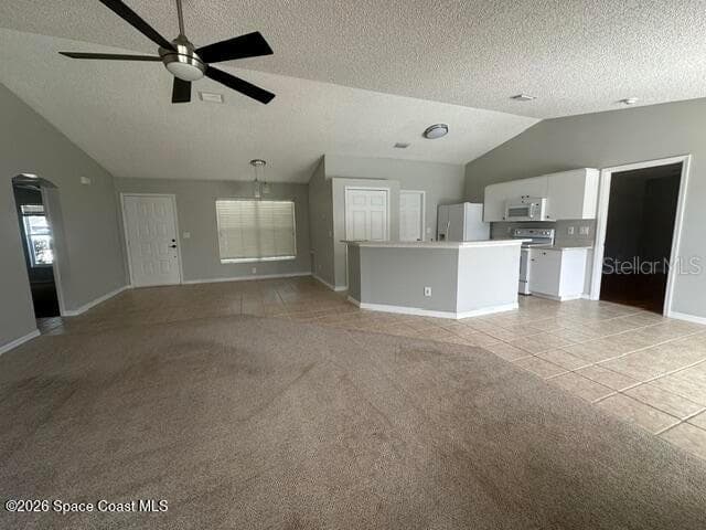 7423 BUMELIA DRIVE — photo 8 of 27