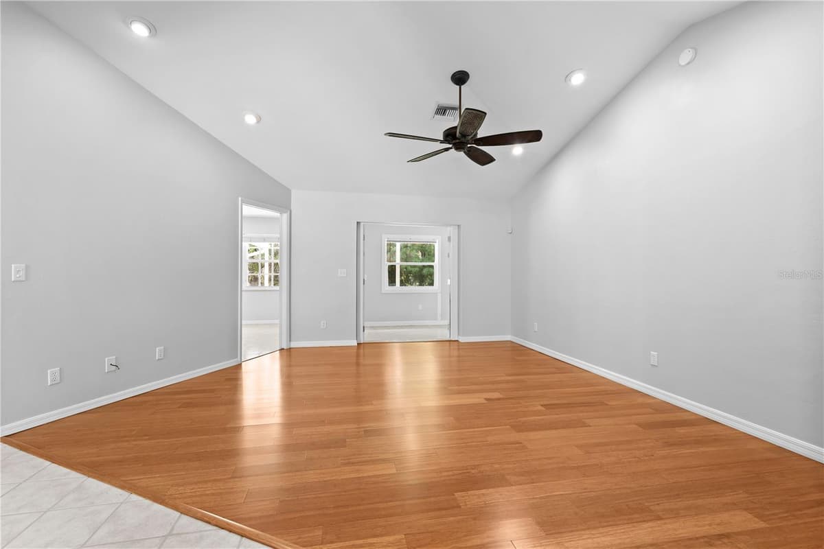 6857 IDLEWILD STREET — photo 20 of 68
