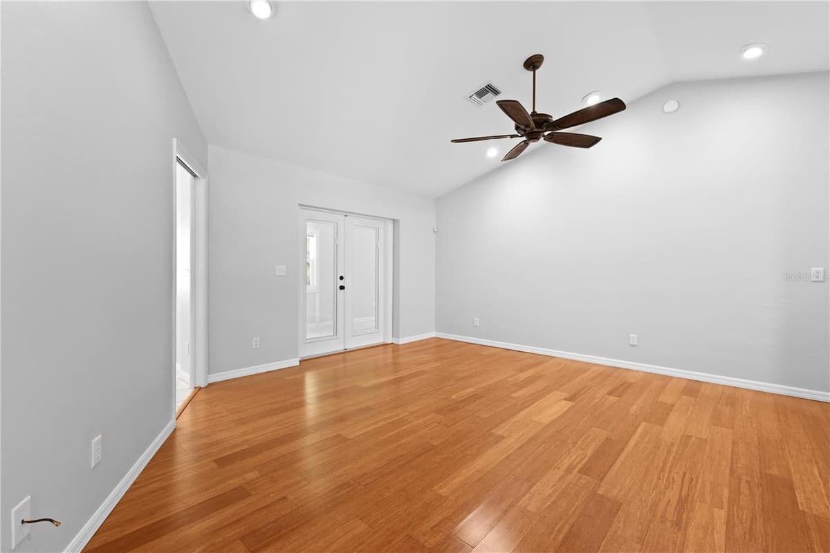 6857 IDLEWILD STREET — photo 24 of 68